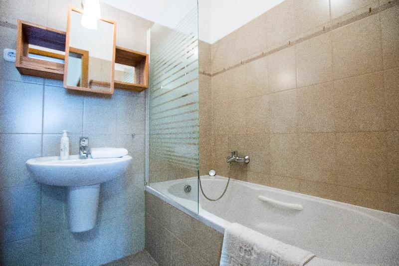 Urban Apartments Gozsdu Budapeszt Zewnętrze zdjęcie